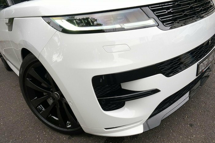 2025 Land Rover Range Rover Sport D250 Dynamic SE