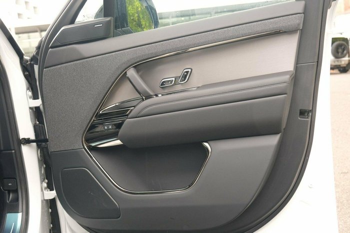 2025 Land Rover Range Rover Sport D250 Dynamic SE L461 MY25 AWD Fuji White