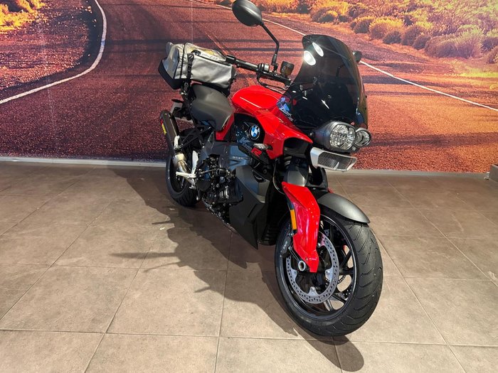2012 BMW K 1300 R K 1300 Red