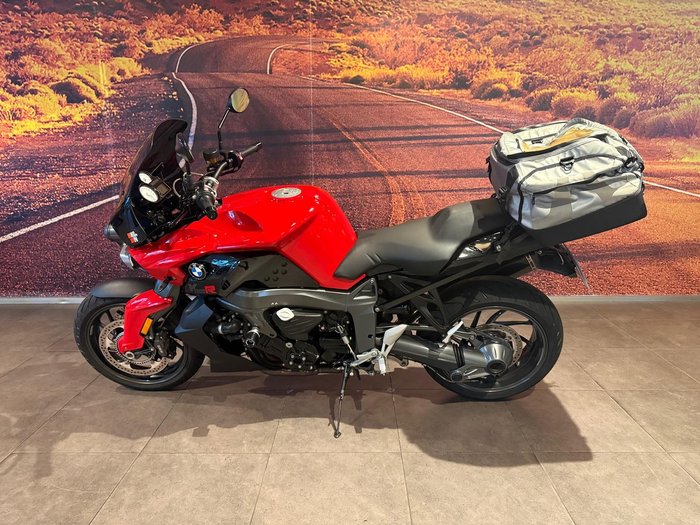 2012 BMW K 1300 R K 1300 Red