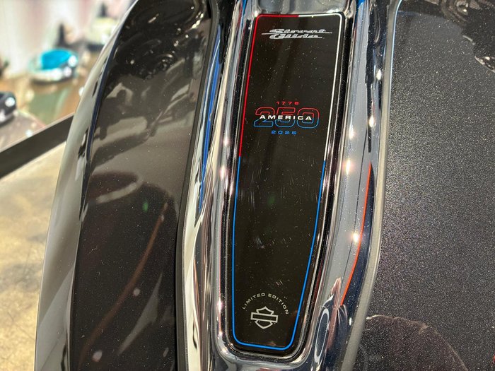 2026 Harley-Davidson Street Glide 117 (FLHX) Touring Grey