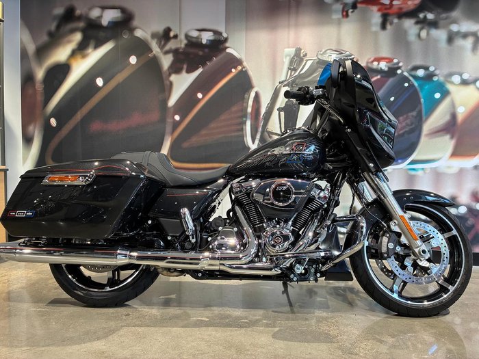 2026 Harley-Davidson Street Glide 117 (FLHX) Touring Grey