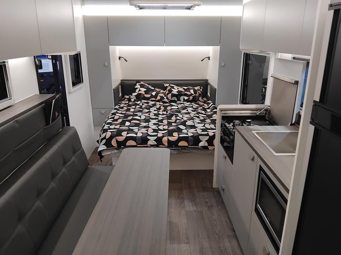 2026 Traveller Cruise Couples 17Ft Full Ensuite