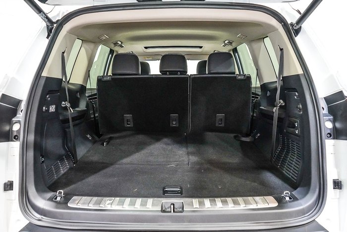 2022 LDV D90 Executive