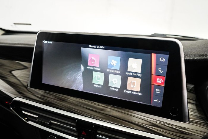 2022 LDV D90 Executive