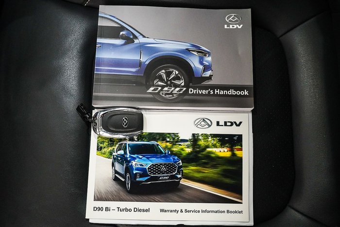 2022 LDV D90 Executive