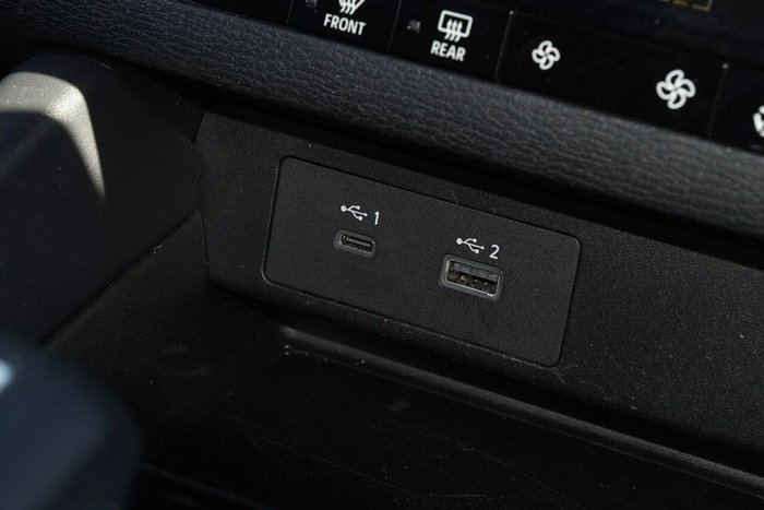 2023 Mitsubishi Outlander ES