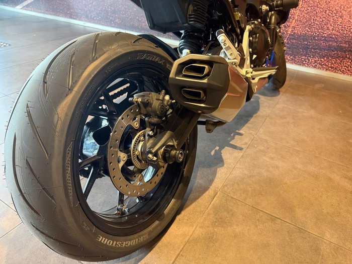 2022 BMW F 900 R F 900 White