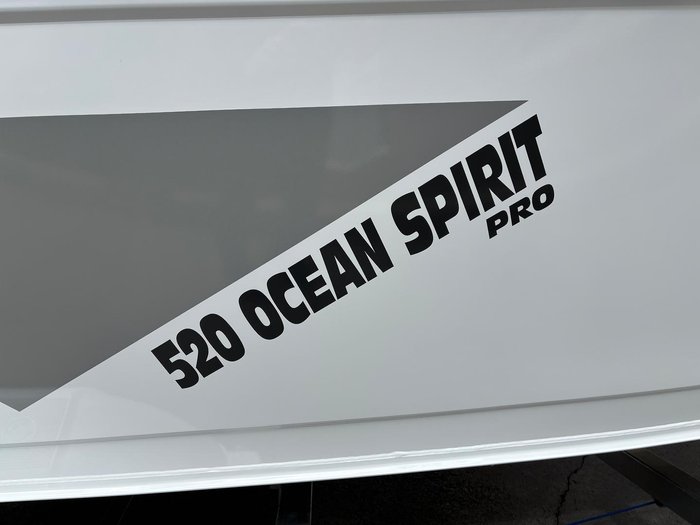 2026 QUINTREX 520 Ocean Spirit Pro