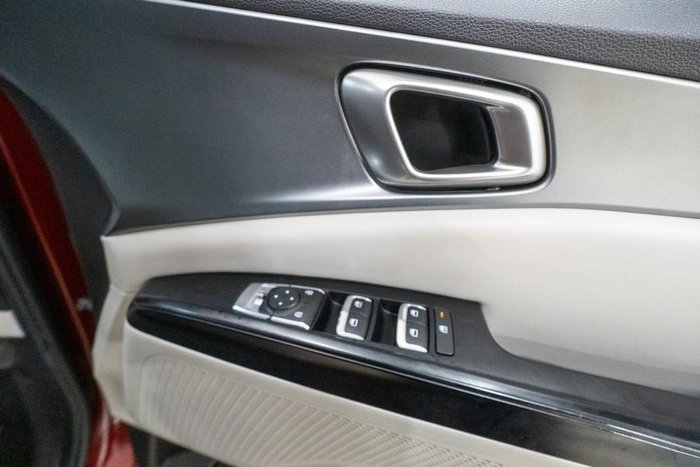 2023 Kia Carnival S
