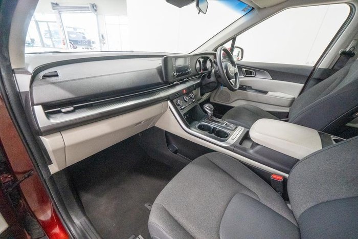 2023 Kia Carnival S