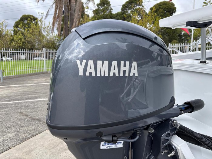 2026 QUINTREX 450 Fishabout