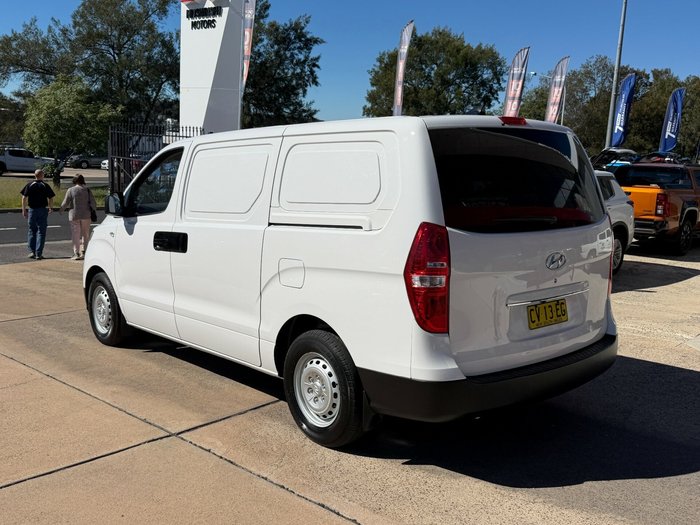 2019 Hyundai iLoad 3S Liftback