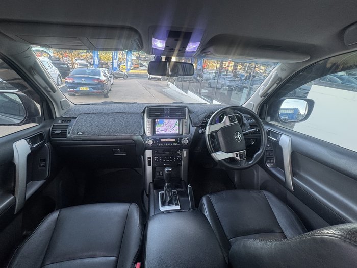 2012 Toyota Landcruiser Prado VX