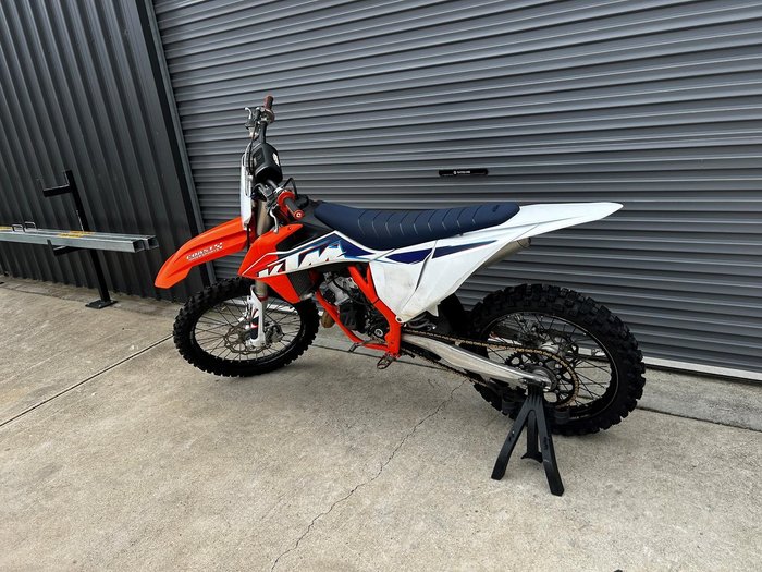 2022 KTM 125 SX SX Orange