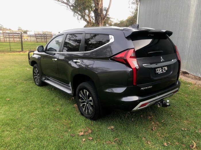 2022 Mitsubishi Pajero Sport GLS