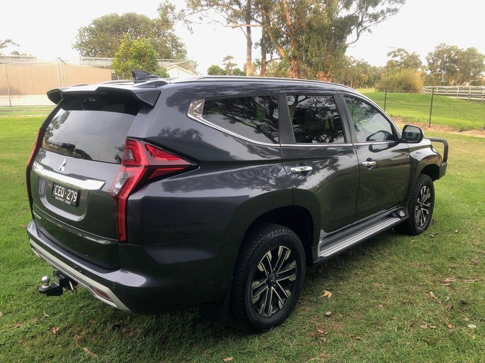 2022 Mitsubishi Pajero Sport GLS