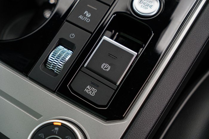 2022 Volkswagen Touareg 210TDI R-Line