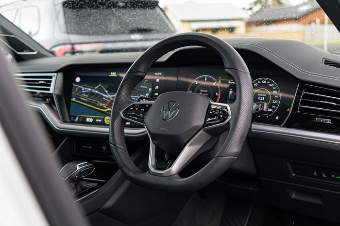 2022 Volkswagen Touareg 210TDI R-Line