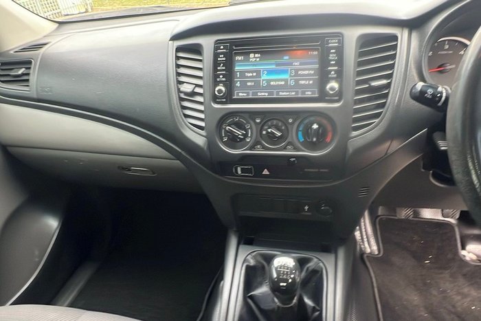 2018 Mitsubishi Triton GLX