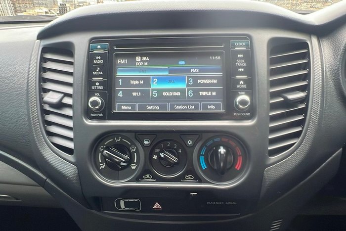 2018 Mitsubishi Triton GLX