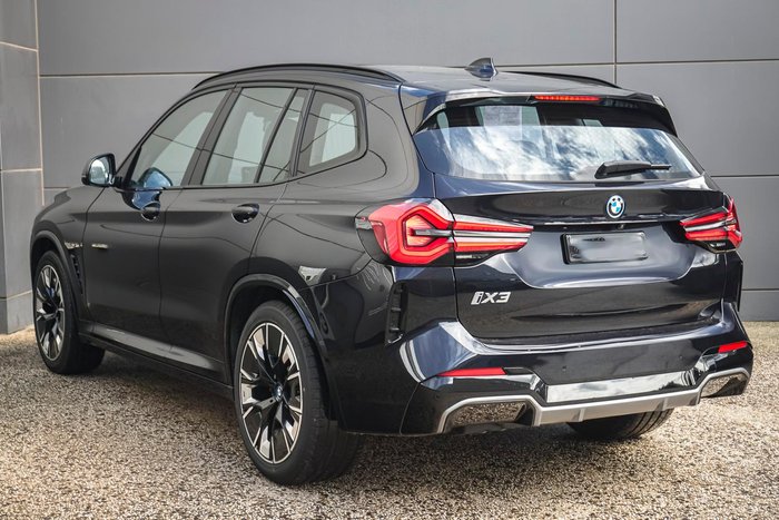 2022 BMW iX3