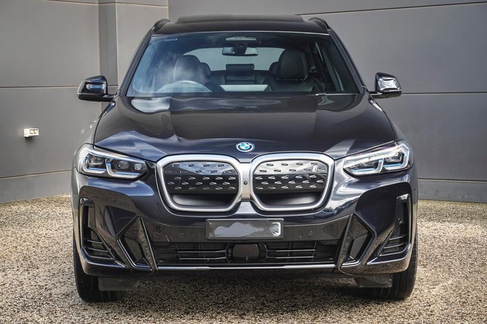 2022 BMW iX3