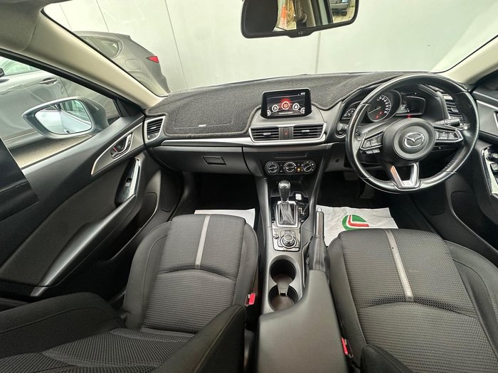 2017 Mazda 3 Maxx