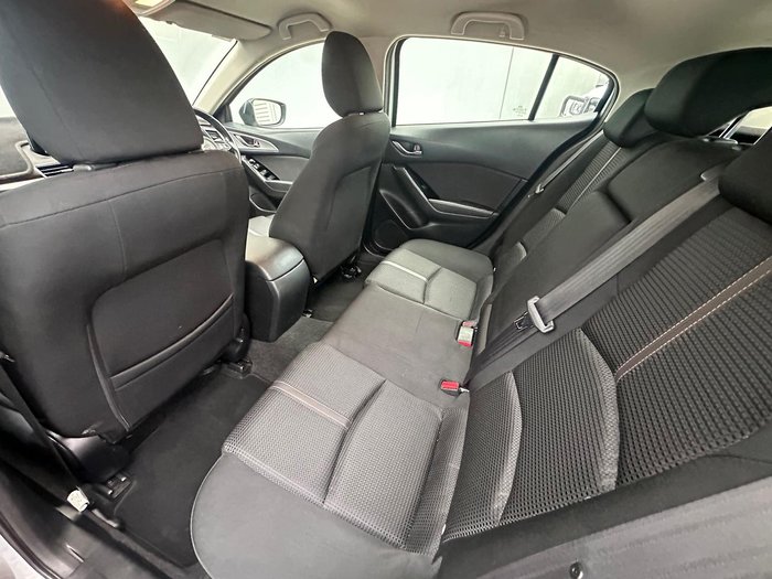 2017 Mazda 3 Maxx