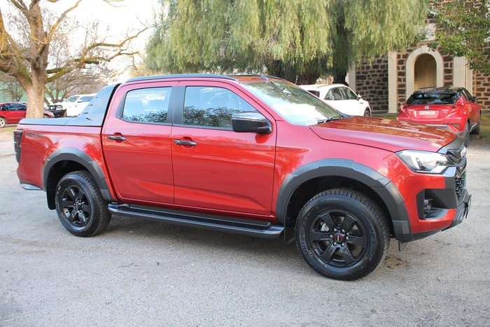 2025 Isuzu D-MAX X-TERRAIN