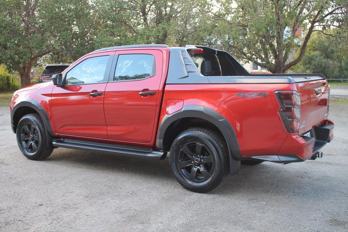 2025 Isuzu D-MAX X-TERRAIN