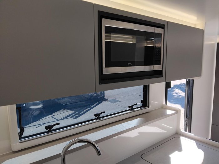 2026 Traveller 18Ft Track Semi Off-Road Triple Bunk- Crazy Price!