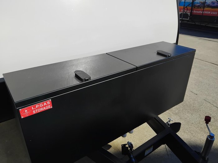 2026 Traveller 18Ft Track Semi Off-Road Triple Bunk Full Ensuite