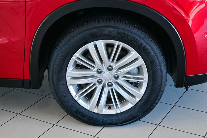 2025 Mitsubishi Outlander LS