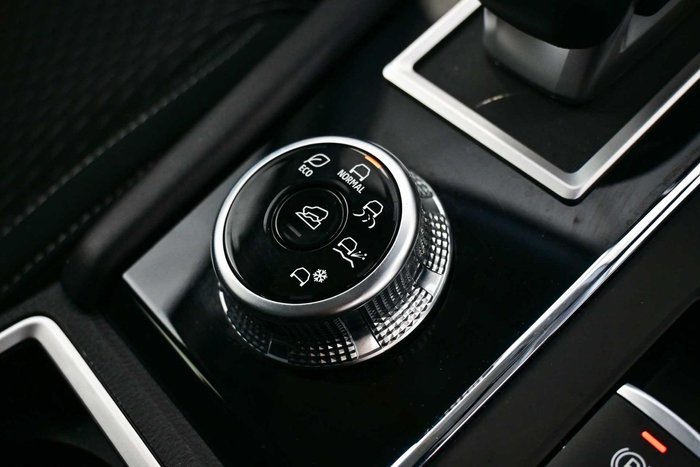 2025 Mitsubishi Outlander LS