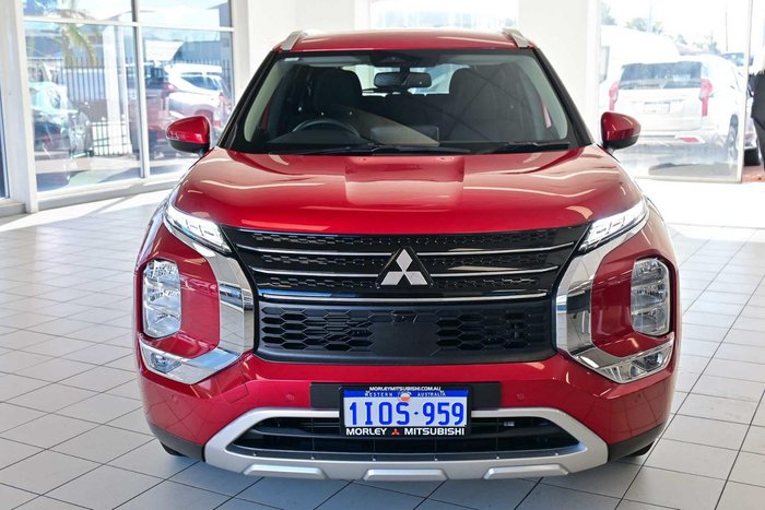 2025 Mitsubishi Outlander LS