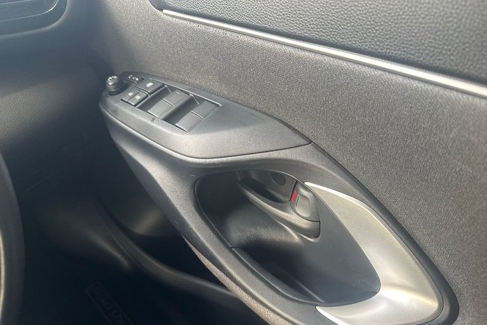 2020 Toyota Yaris Cross GXL