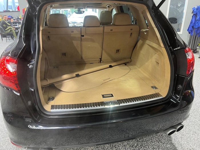 2011 Porsche Cayenne Turbo