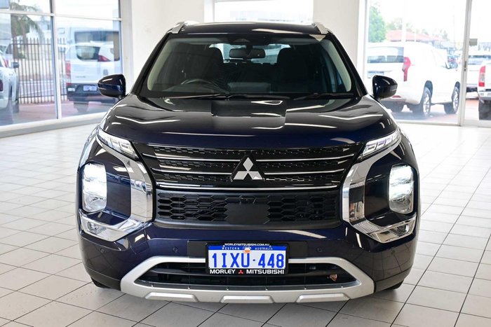 2024 Mitsubishi Outlander LS