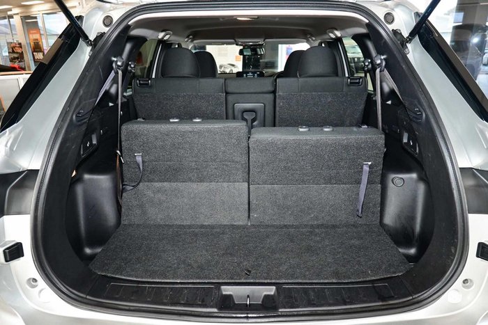 2024 Mitsubishi Outlander LS