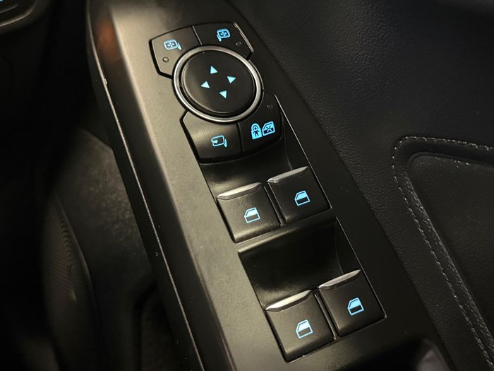 2019 Ford Focus ST-Line