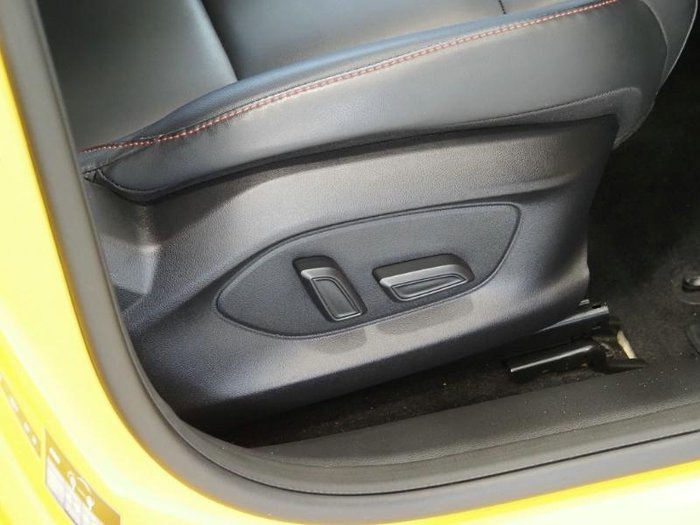 2024 MG MG5 Essence