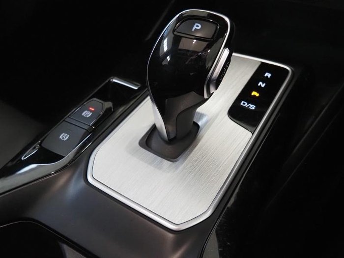 2024 MG MG5 Essence