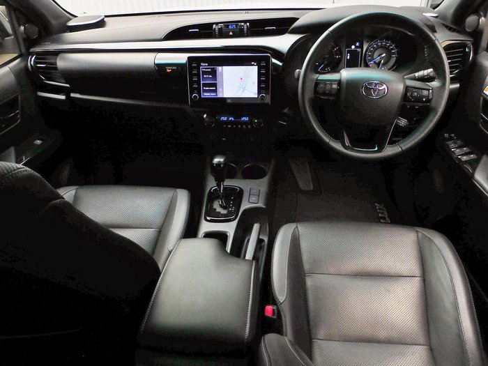 2023 Toyota Hilux Rogue