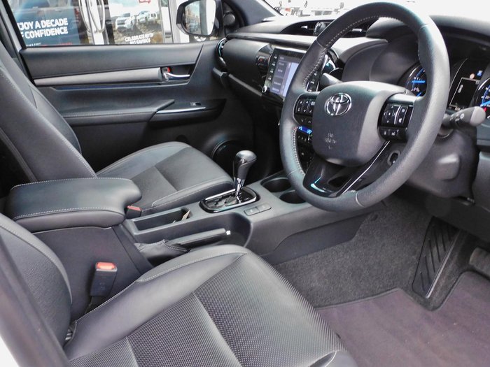 2023 Toyota Hilux Rogue