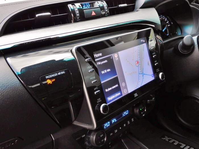 2023 Toyota Hilux Rogue