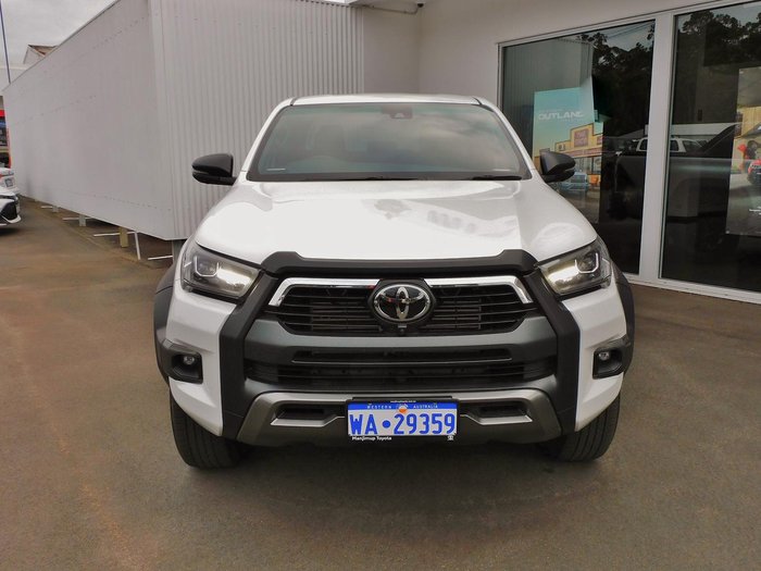 2023 Toyota Hilux Rogue