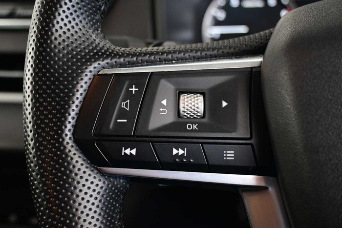 2024 Mitsubishi Outlander LS
