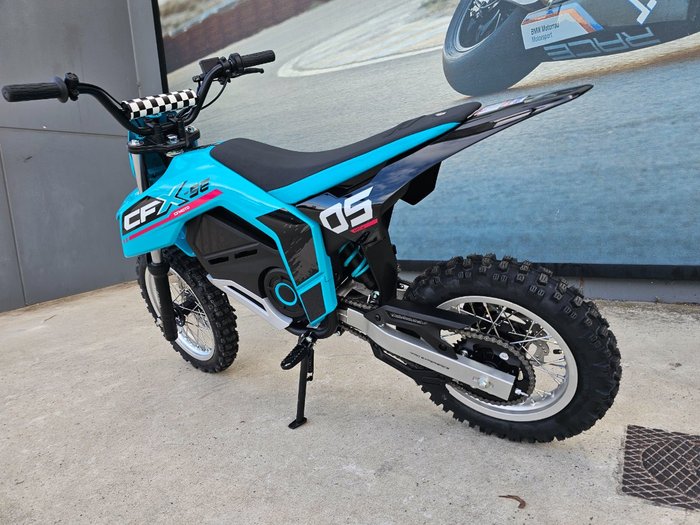 2026 CFMOTO CX-5E Blue