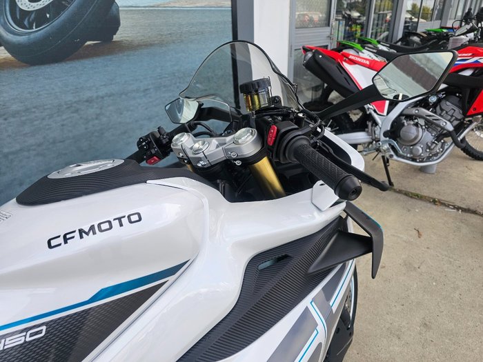 2026 CFMOTO 450 SR ABS White